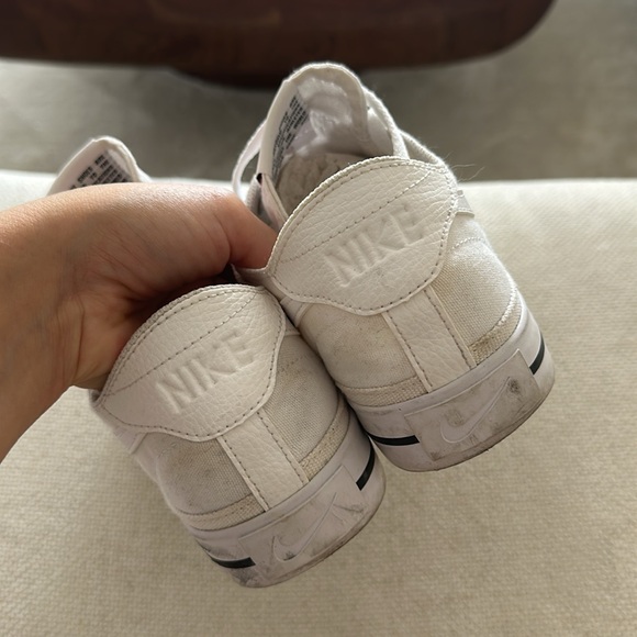 Nike Canvas Sneakers - Picture 5 of 6